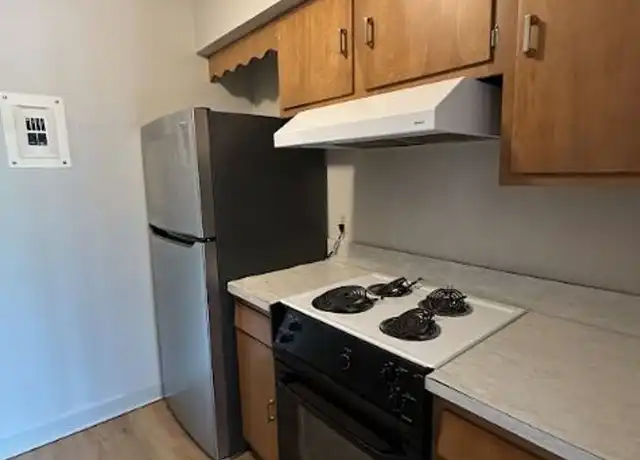 Property at 3544 Aquila Cir Unit 11, St Louis Park, MN, 55426, 2 beds, 1 bath, [object Object]