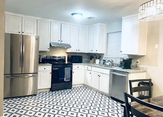 Property at 357 Waits Dr SW Unit 1, Atlanta, GA, 30331, 1 bed, 1 bath, [object Object]