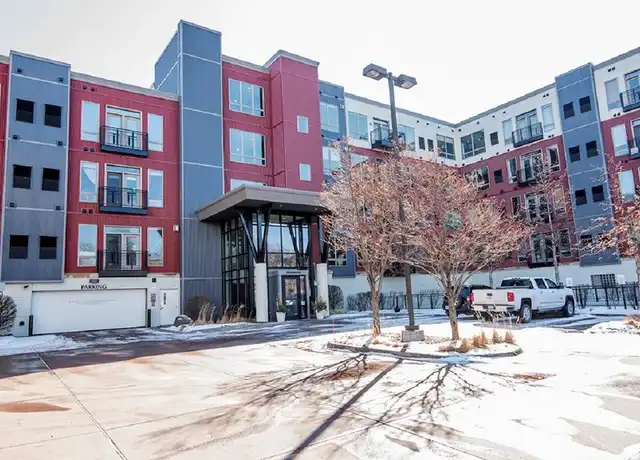 Property at 240 Spring St #306, Saint Paul, MN, 55102, 1 bed, 1 bath, [object Object]