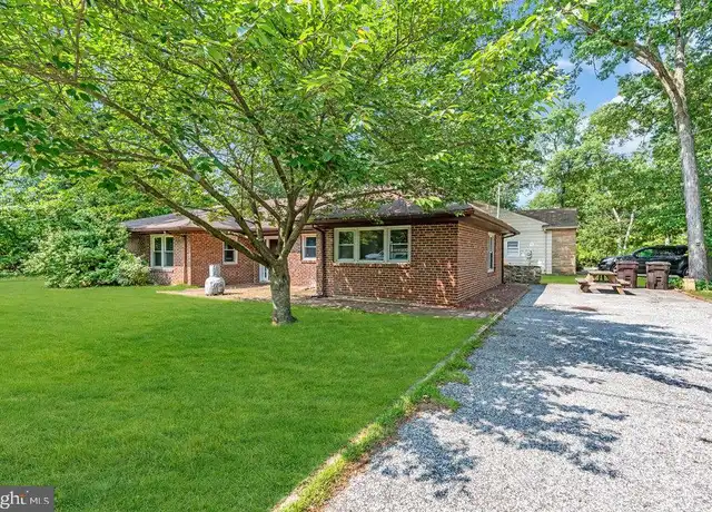 Property at 27 Litle Ave, Delran, NJ, 08075, 3 beds, 1 bath, [object Object]