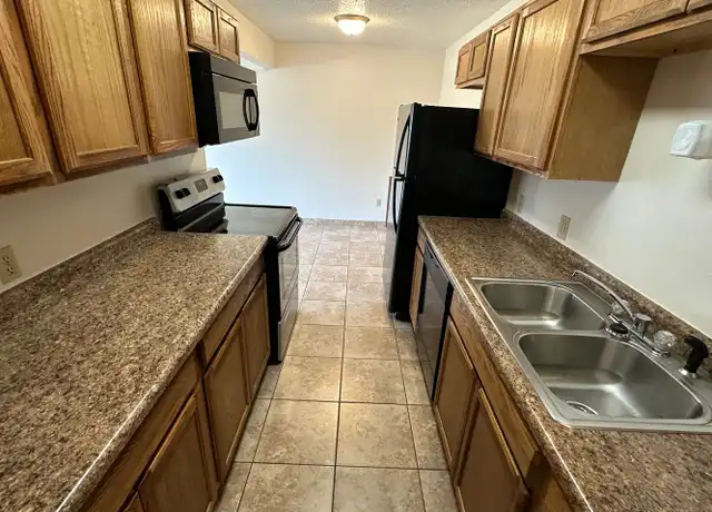 Property at 910 32nd Ave S Unit 21, Grand Forks, ND, 58201, 1 bed, 1 bath, [object Object]
