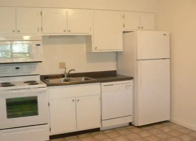 Property at 225 Mount Everest Dr Unit 225G, Fenton, MO, 63026, 2 beds, 1 bath, [object Object]
