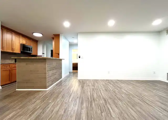 Property at 1615 Hotel Cir S, San Diego, CA, 92108, 1 bed, 1 bath, [object Object]