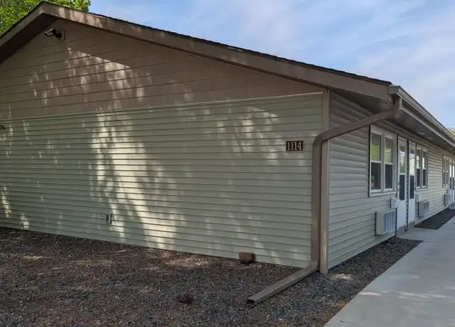 Property at 1114 5th Ave S Unit 03, La Crosse, WI, 54601, 0 beds, 1 bath, [object Object]