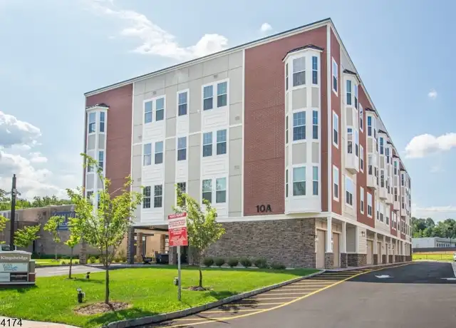 Property at 10 Kingsbridge Rd Unit 412, Fairfield, NJ, 07004, 1 bed, 1 bath, [object Object]