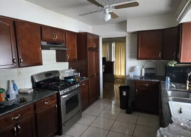 Property at 5101 Bellefontaine Dr, Arlington, TX, 76017, 4 beds, 2 baths, [object Object]
