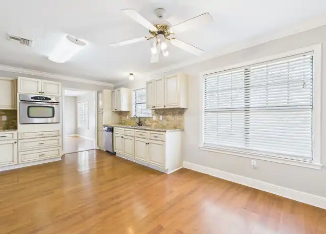 Property at 128 Pigeon Loop, Lafayette, LA, 70508, 3 beds, 2 baths, [object Object]