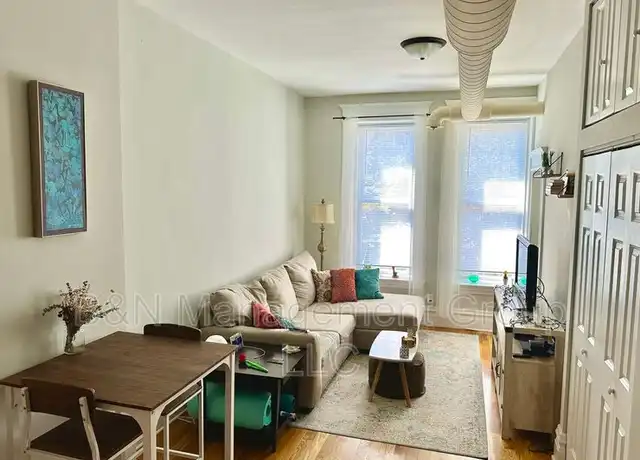 Property at 2337 N Janssen Ave Unit 2F, Chicago, IL, 60614, 2 beds, 1 bath, [object Object]