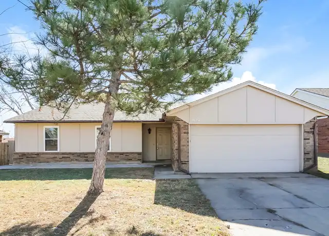 Property at 1024 SW 101st St, Oklahoma City, OK, 73139, 4 beds, 2 baths, [object Object]