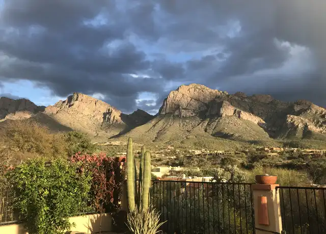 Property at 784 Camino Diestro Unit 784, Oro Valley, AZ, 85704, 2 beds, 2 baths, [object Object]