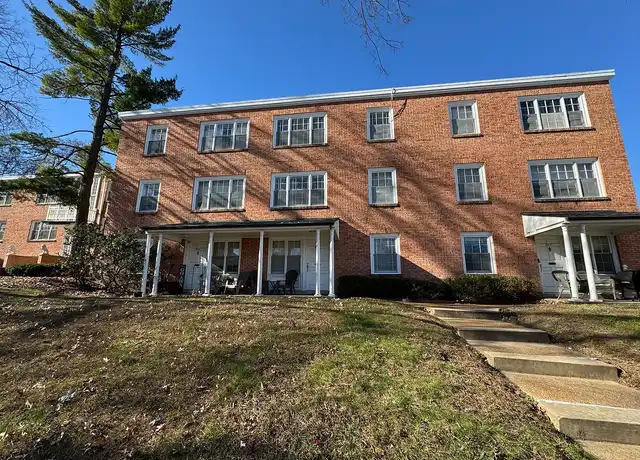 Property at 2621 Roseland Ter, Saint Louis, MO, 63143, 1 bed, 1 bath, [object Object]