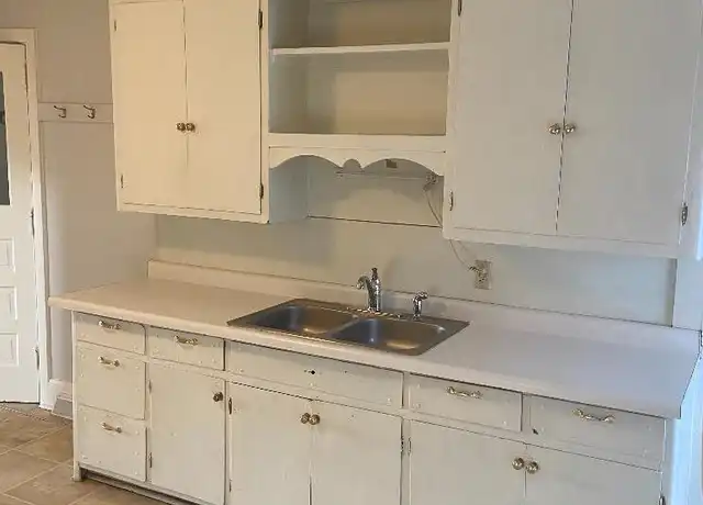 Property at 901 26th St S Unit 903, La Crosse, WI, 54601, 2 beds, 1 bath, [object Object]