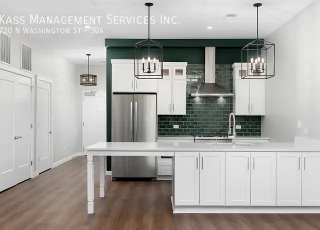 Property at 720 N Washington St Unit 304, Naperville, IL, 60563, 2 beds, 1 bath, [object Object]
