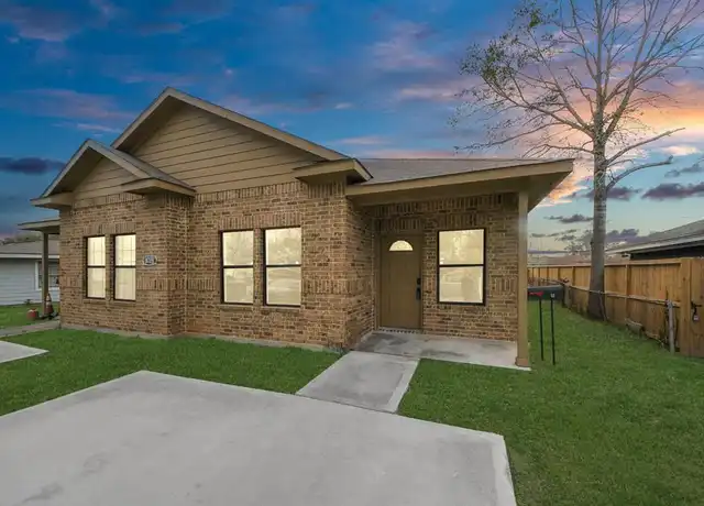 Property at 8115 Marcy Dr Unit A, Houston, TX, 77033, 3 beds, 2 baths, [object Object]