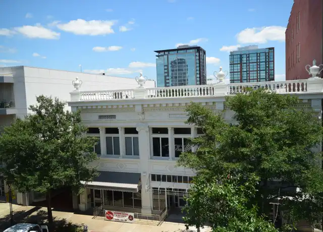 Property at 307 S Main St Unit 208, Little Rock, AR, 72201, 1 bed, 1 bath, [object Object]