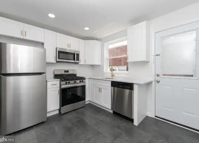 Property at 13 S Black Horse Pike Unit 2A, Mt Ephraim, NJ, 08059, 2 beds, 1 bath, [object Object]