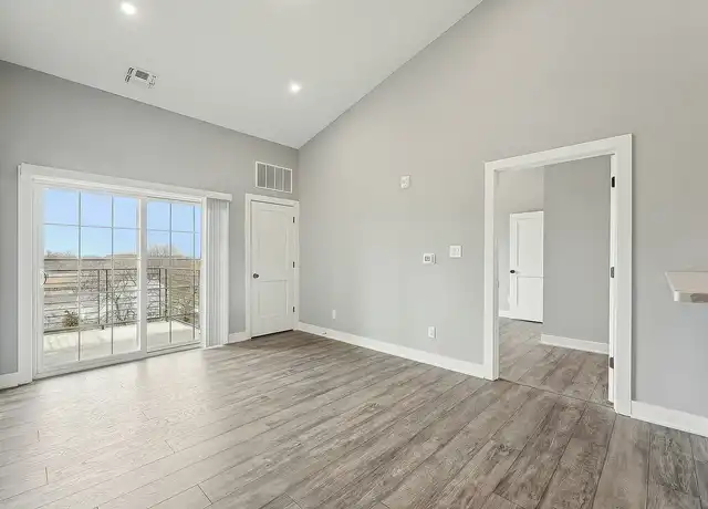 Property at The Warrington Place - 2421 Bristol Rd, Warrington, PA, 18976, 1 bed, 1 bath, [object Object]