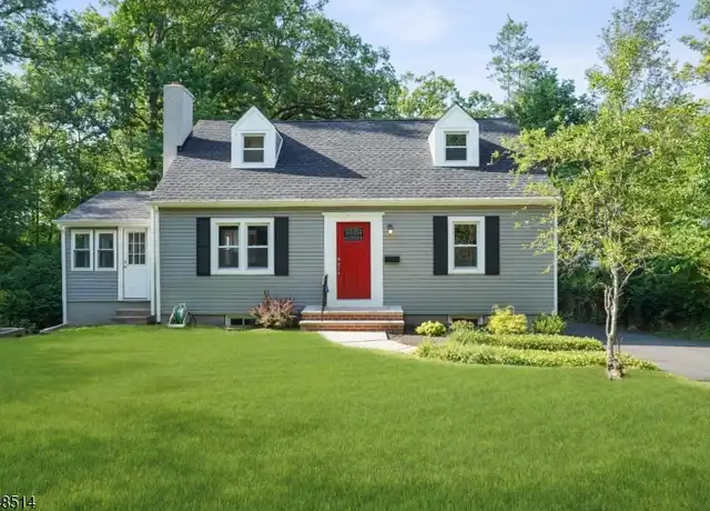 Property at 51 Evergreen Rd, Summit, NJ, 07901, 4 beds, 2 baths, [object Object]