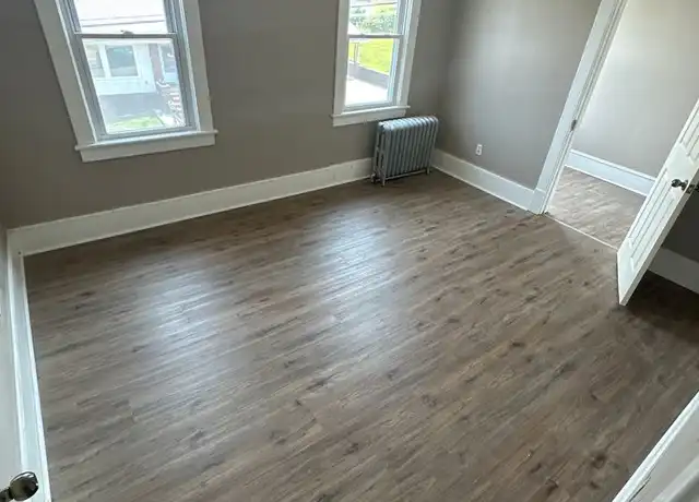 Property at 295 E State St, Kingston, PA, 18704, 3 beds, 1.5 baths, [object Object]