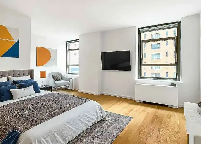 Property at 4 Park Ave Unit 9C, New York, NY, 10016, 0 beds, 1 bath, [object Object]