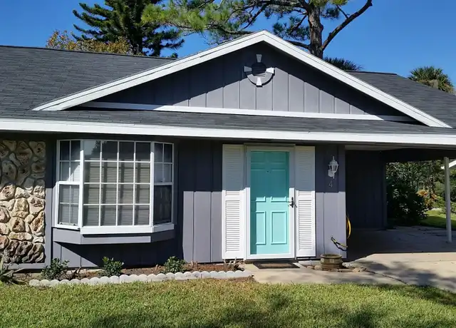 Property at 4 Par Dr, New Smyrna Beach, FL, 32168, 2 beds, 2 baths, [object Object]