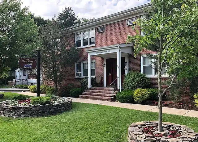 Property at East Gate at Ridgewood - 500 E Ridgewood Ave, Ridgewood, NJ, 07450, 1 bed, 1 bath, [object Object]