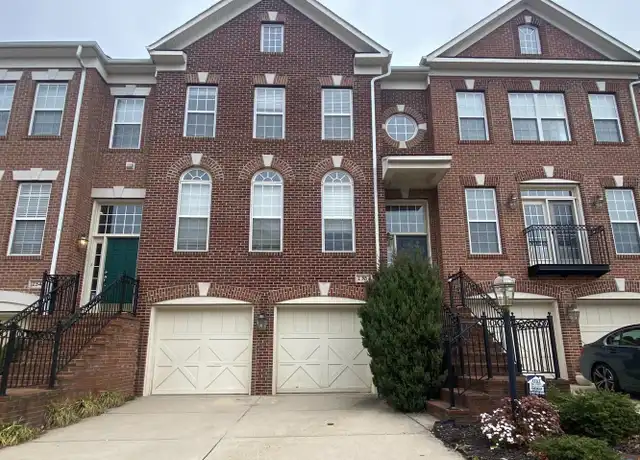 Property at 2351 Stone Fence Ln, Herndon, VA, 20171, 3 beds, 3.5 baths, [object Object]
