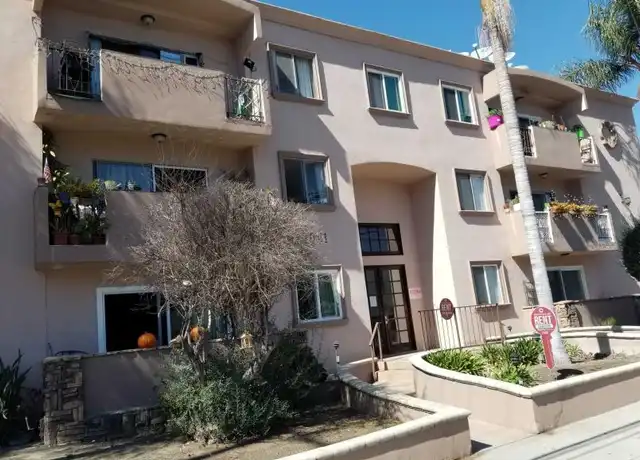 Property at 6051 Whitsett Ave, North Hollywood, CA, 91606, 1 bed, 1 bath, [object Object]