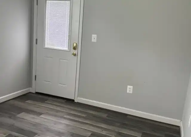 Property at 438 Main St Unit 1, Reisterstown, MD, 21136, 0 beds, 1 bath, [object Object]
