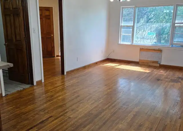 Property at 550 1st St E Unit 7, Dickinson, ND, 58601, 1 bed, 1 bath, [object Object]