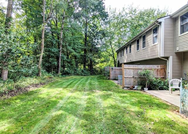 Photo of 237 South St #43, Shrewsbury, MA 01545