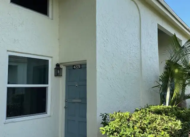 Property at 4226 La Dega Ct Unit 1, Tampa, FL, 33611, 2 beds, 1.5 baths, [object Object]