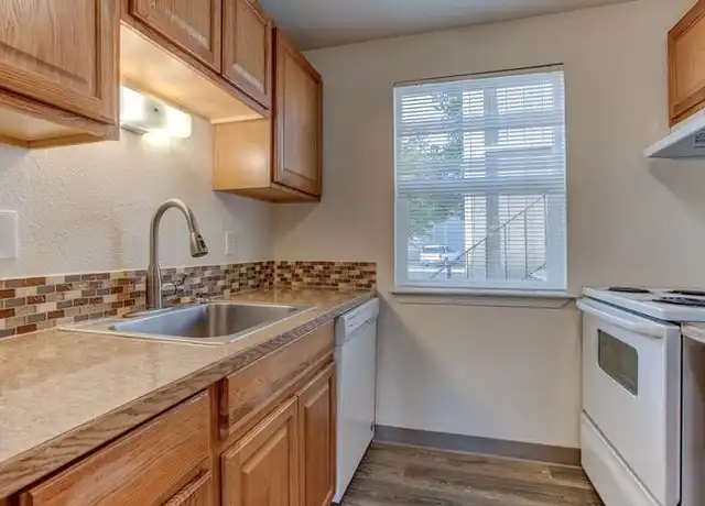 Property at 9118 SE Flavel St Unit 22, Portland, OR, 97266, 1 bed, 1 bath, [object Object]