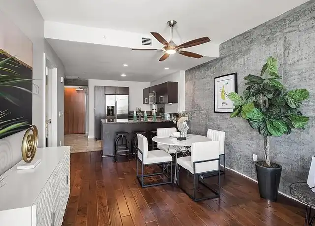 Property at 800 The Mark Ln, San Diego, CA, 92101, 1 bed, 1 bath, [object Object]