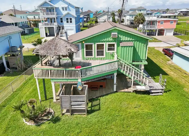 Property at 4211 San Jacinto Dr, Galveston, TX, 77554, 5 beds, 2 baths, [object Object]