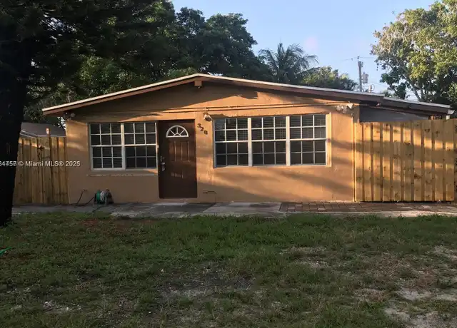 Property at 320 Ipswich St, Boca Raton, FL, 33487, 2 beds, 1 bath, [object Object]