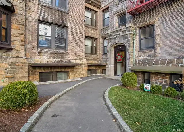 Property at 234 Martine Ave Unit 4J, White Plains, NY, 10601, 2 beds, 1 bath, [object Object]