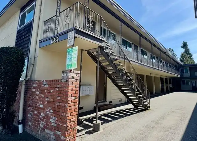 Property at 1336 Middlefield Rd Unit 03, Redwood City, CA, 94063, 2 beds, 1 bath, [object Object]