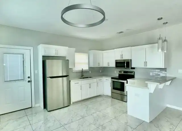 Property at 3312 S Mia Ln Unit 2, Edinburg, TX, 78539, 2 beds, 2 baths, [object Object]