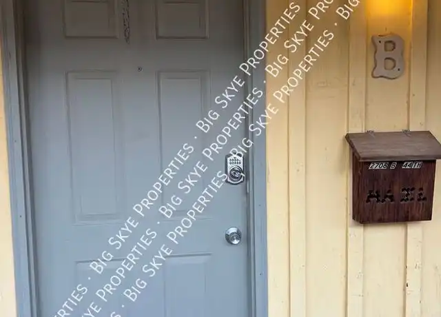 Property at 2708 44th St, Lubbock, TX, 79413, 2 beds, 1 bath, [object Object]