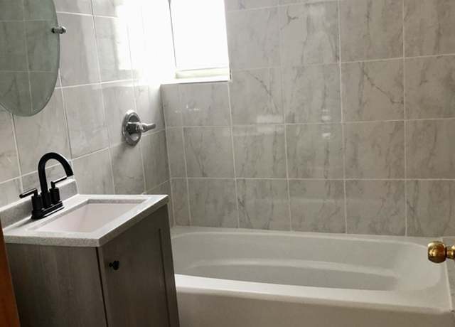Photo of 1638 S 50th Ave Unit 2F, Cicero, IL 60804