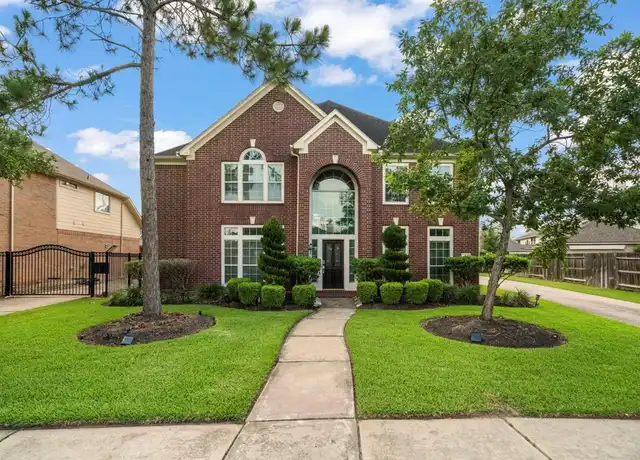 Property at 3006 Brooks Ct, Pearland, TX, 77584, 5 beds, 3.5 baths, [object Object]