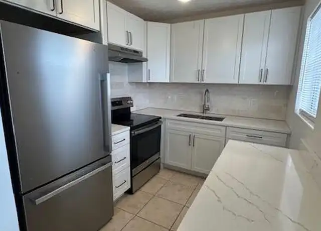 Property at 72 Norwich C Unit C, West Palm Beach, FL, 33417, 2 beds, 1.5 baths, [object Object]