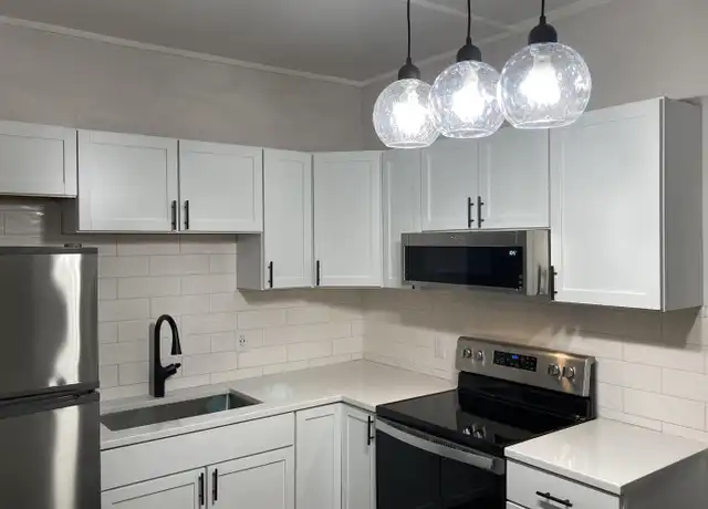 Property at 320 Bush St Unit 2, Red Wing, MN, 55066, 1 bed, 1 bath, [object Object]