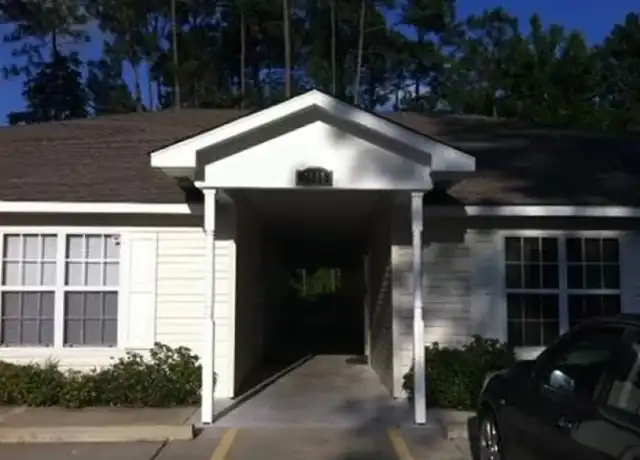 Property at 2608 N 12th St Unit A, Ocean Springs, MS, 39564, 2 beds, 2 baths, [object Object]