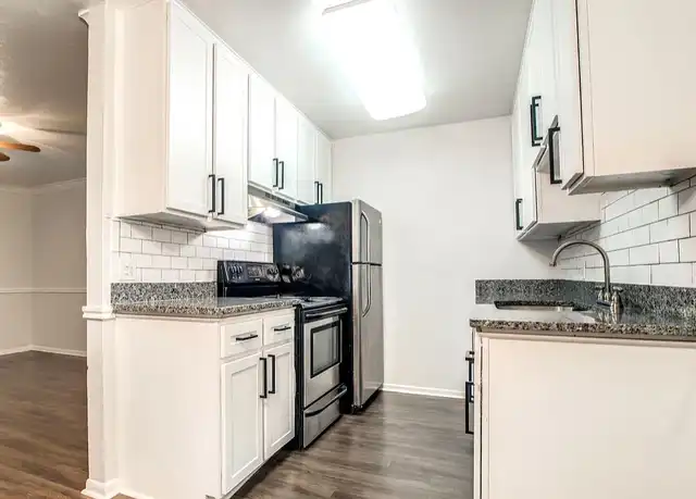 Property at 500 W Lamar St, McKinney, TX, 75069, 2 beds, 1 bath, [object Object]