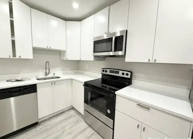 Property at 15 Ruggles St, Boston, MA, 02119, 3 beds, 1 bath, [object Object]