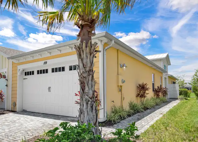Property at 109 Salt Shaker St, Daytona Beach, FL, 32124, 2 beds, 2 baths, [object Object]