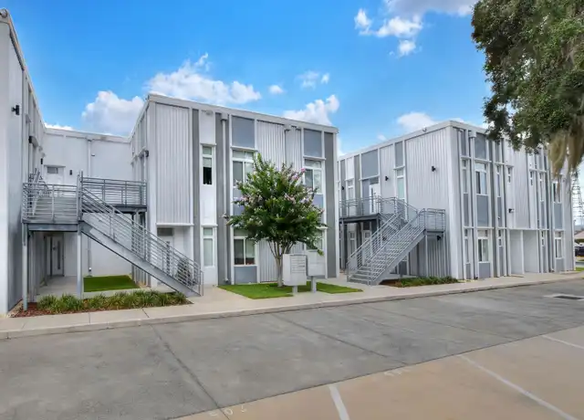 Property at 240 2nd St SW #104, Winter Haven, FL, 33880, 1 bed, 1 bath, [object Object]