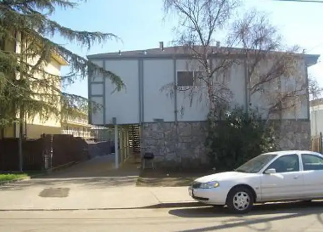 Property at 3806 39th Ave Unit T06, Oakland, CA, 94619, 2 beds, 1 bath, [object Object]
